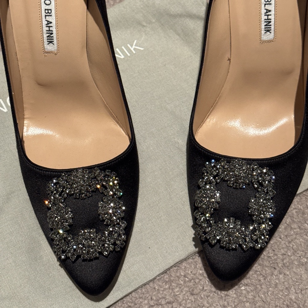 Manolo Blahnik Hangisi Black Satin Pumps
